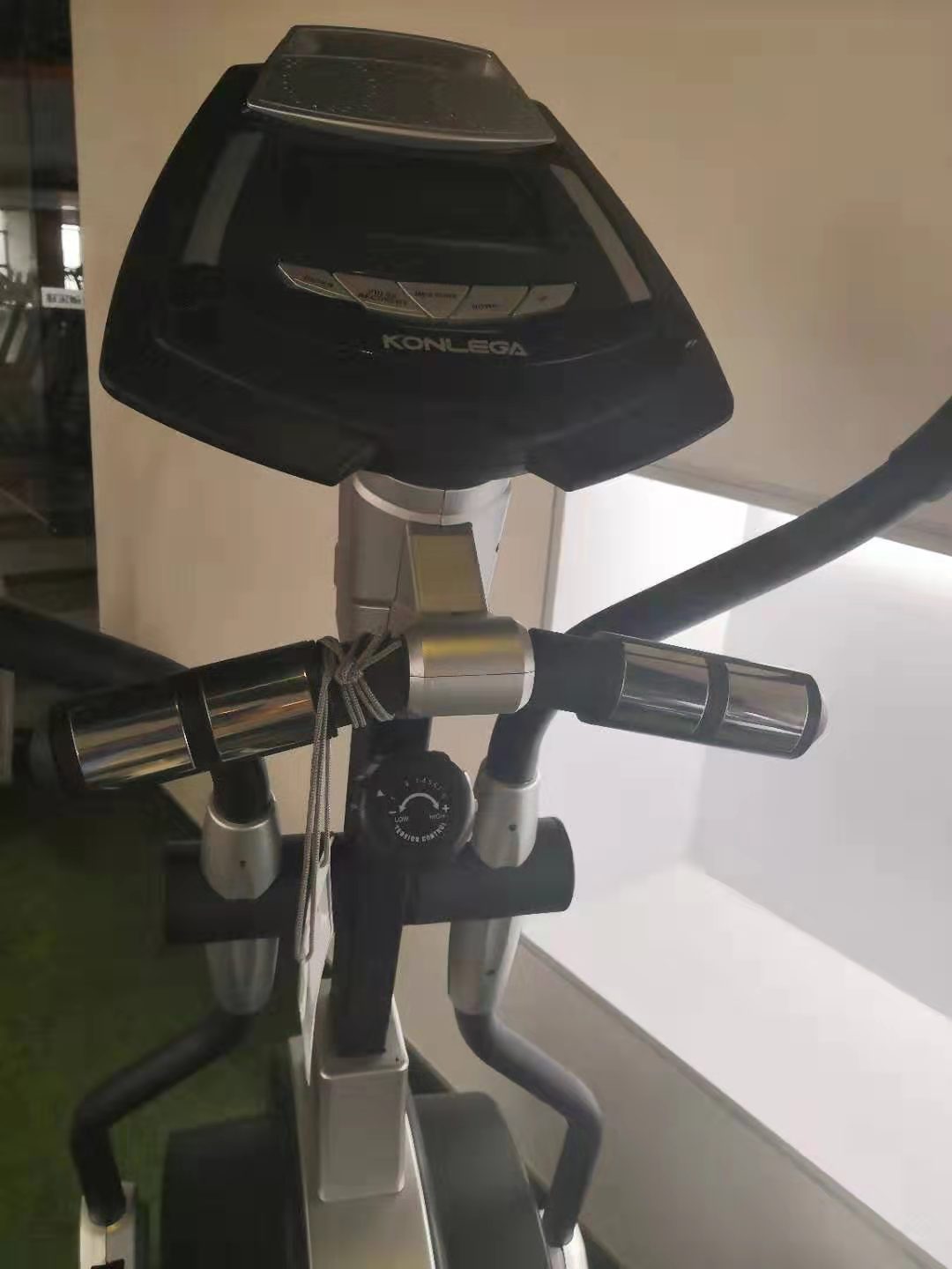 Gym  Equipment Exercise Fitness Cross Trainer Elliptical